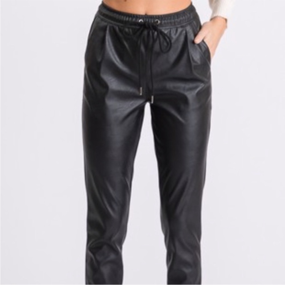 Cello Jeans Black Faux Leather Jogger Tie Waist Medium
